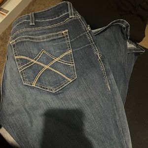 Womens Ariat jeans